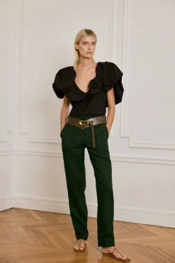 Trending Now-Johanna Ortiz Vientos Salvajes Top In Black